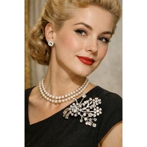 Vintage Rhinestone Floral Spray Brooch Silver Tone 2.25 x 1.75 in